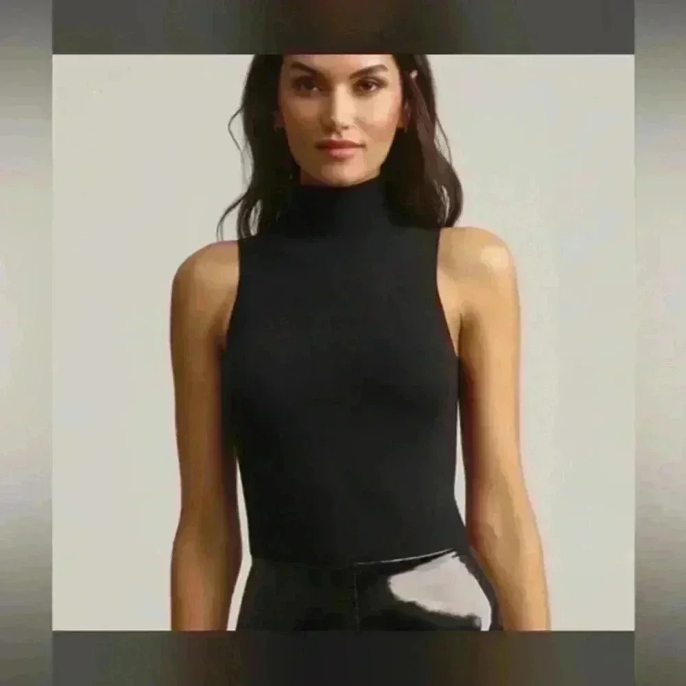 Commando Minimalist Top Sleeveless Turtleneck Black Tank Size L/XL